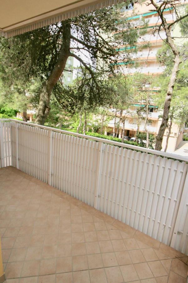Ba- Tintoretto Apartments - Линьяно-Саббьядоро Экстерьер фото